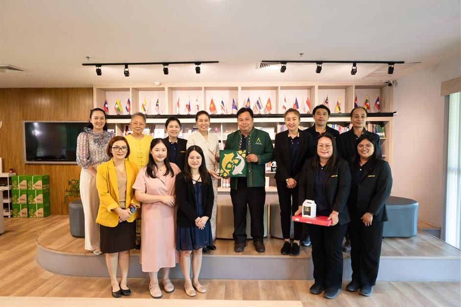 School of Liberal Arts Welcomes Delegation from the International College, Maejo University